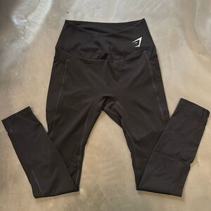 Gymshark training mesh leggings with pockets - Size Small